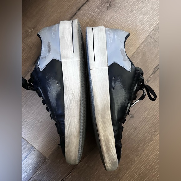 Golden Goose Special edition bought in Milan. Brand new. - Picture 3 of 7